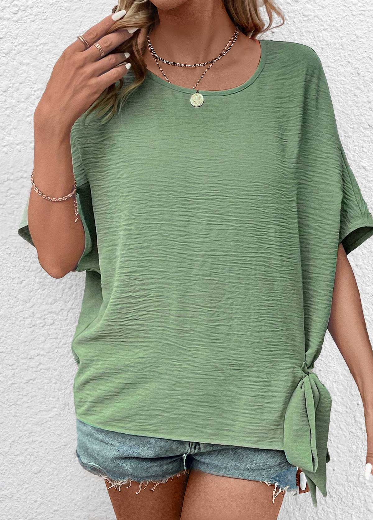 Green Bowknot Half Sleeve Round Neck Blouse