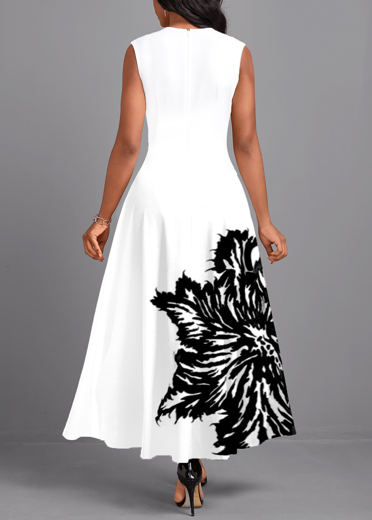 White Pocket Leaf Print Sleeveless Round Neck Maxi Dress