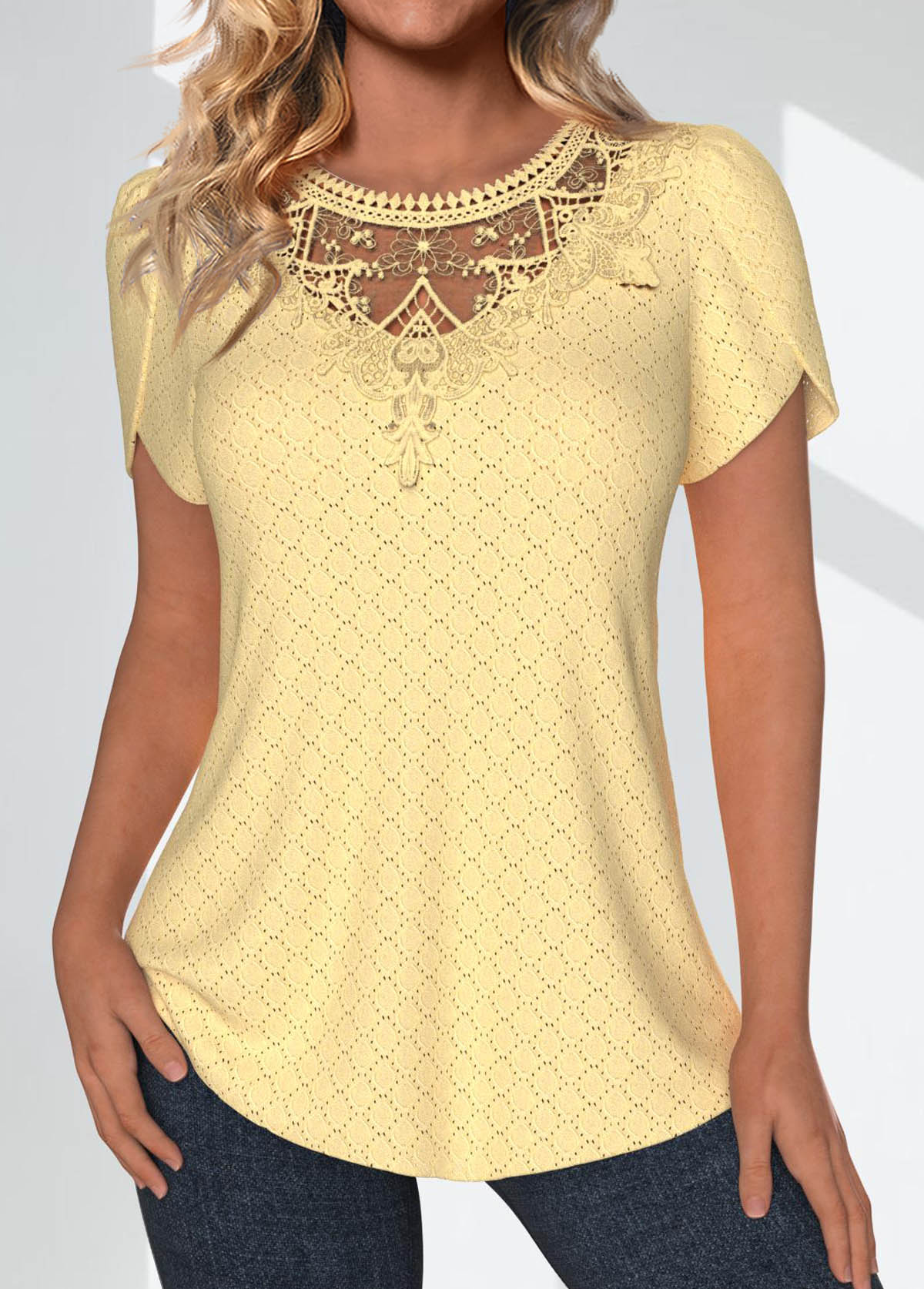 Light Yellow Lace Short Sleeve Round Neck T Shirt | picture 