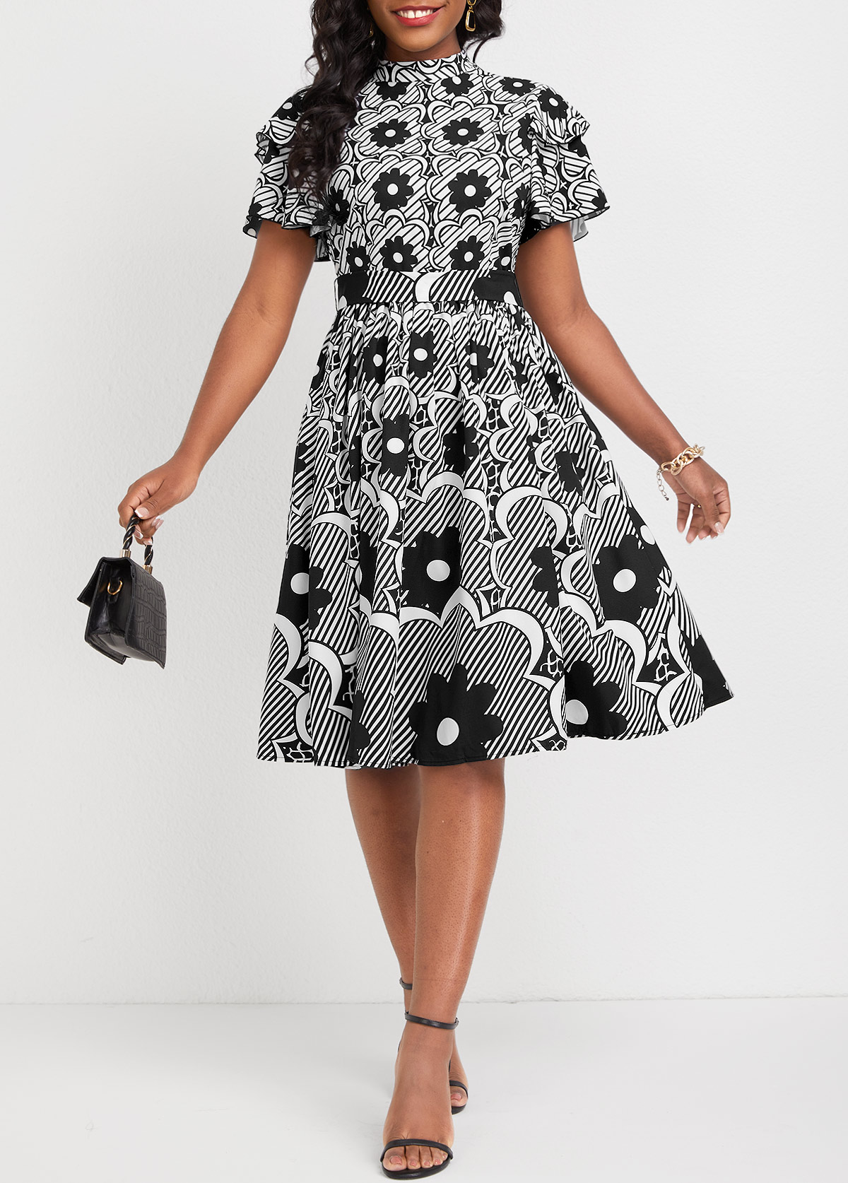 Black Ruched Floral Print Belted Short Sleeve Dress