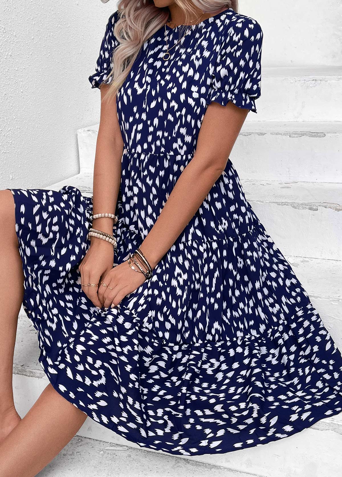 Navy Ruched Short Sleeve Round Neck Dress | picture 