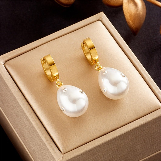 Gold Pearl Teardrop Rhinestone Design Earrings