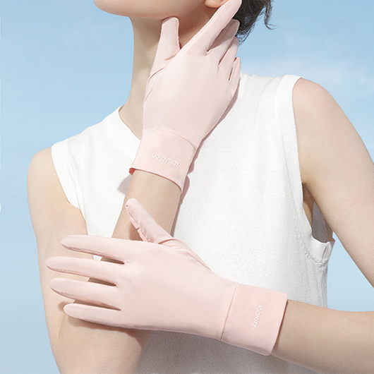 Light Pink Wrist Lightweight Full Finger Gloves