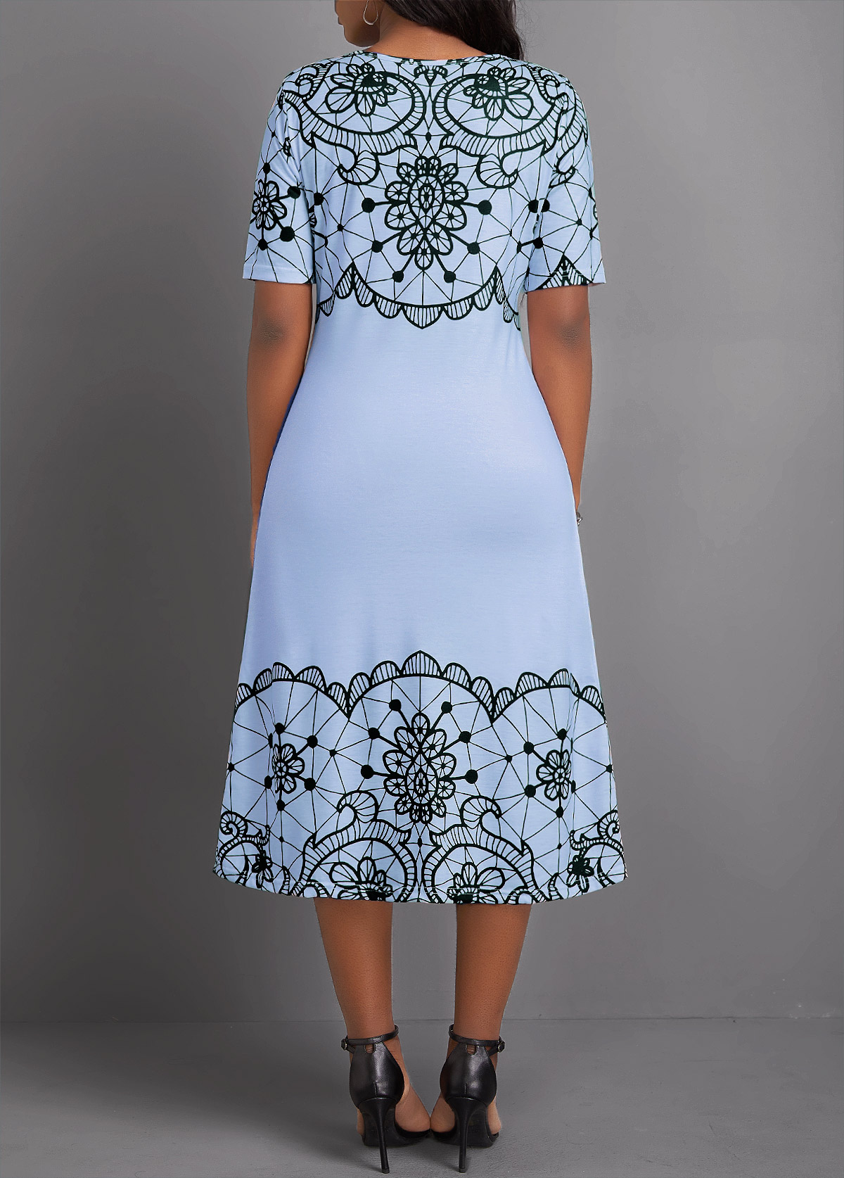 Light Blue Geometric Print Short Sleeve Round Neck Dress