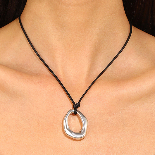 Silvery White Hollow Alloy Pendant Necklace