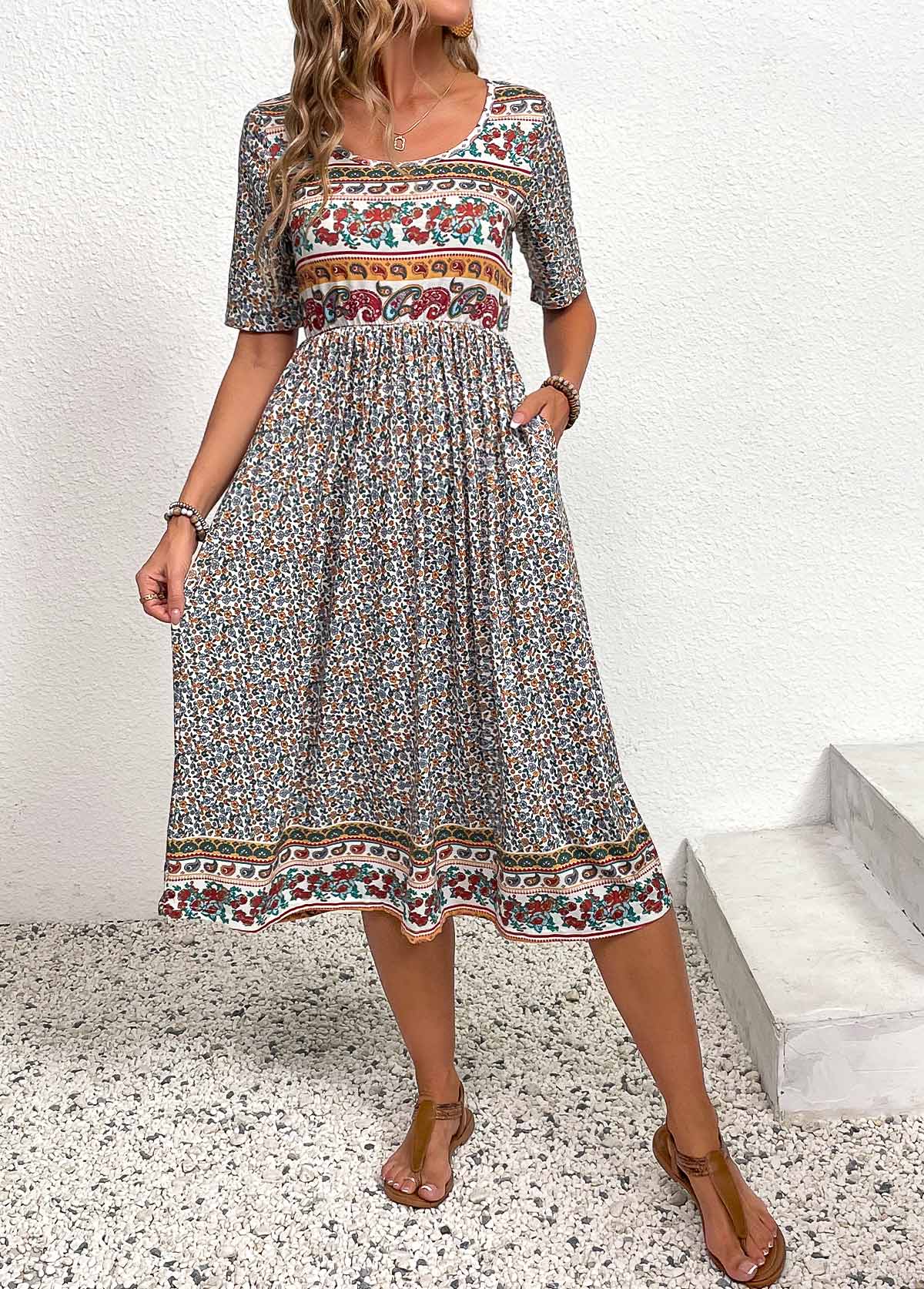 Multi Color Ruched Ditsy Floral Print Short Sleeve Dress | picture 