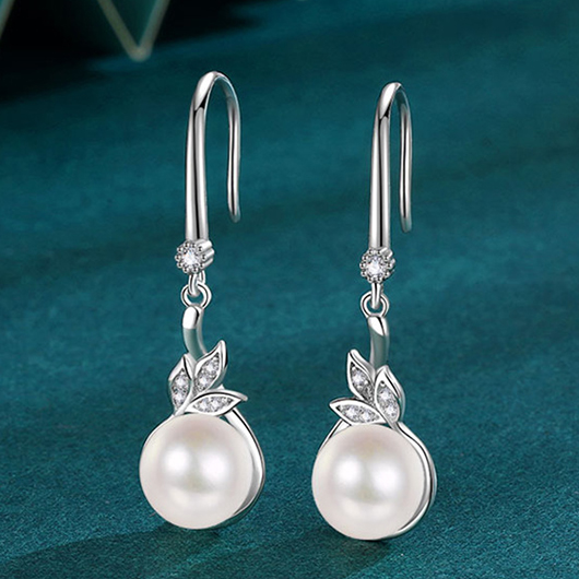 Silvery White Pearl 925 Silver Earring