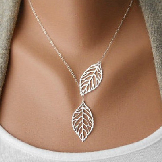 Silvery White Leaf Alloy Pendant Necklace