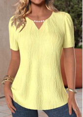 Light Yellow Pearl Short Sleeve Round Neck T Shirt