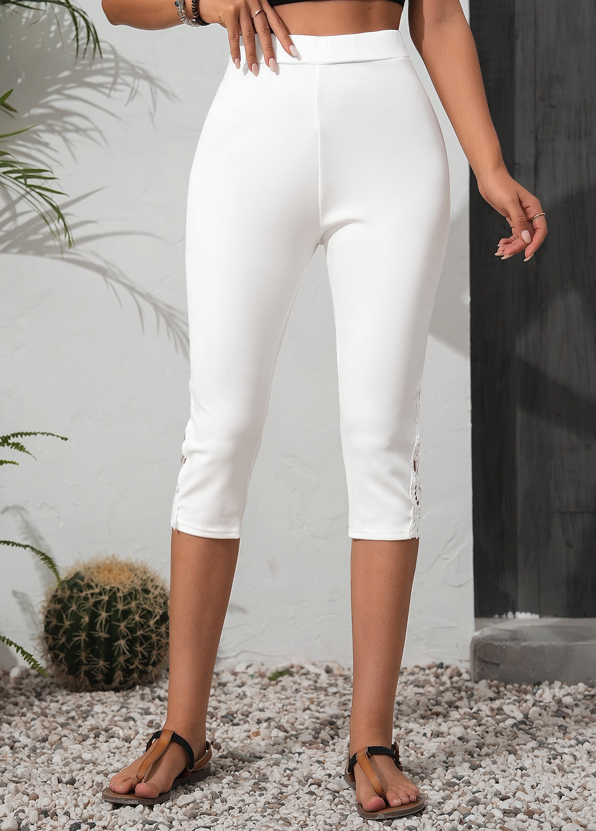 White High Waisted Capri Elastic Waist Leggings | picture 