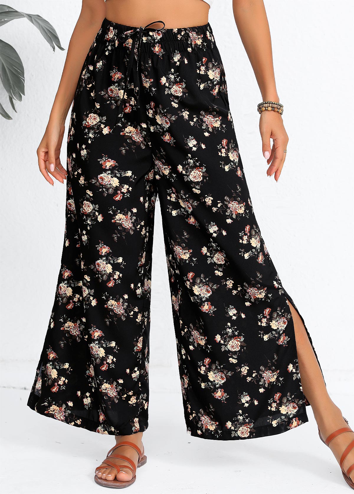 Black Split Ditsy Floral Print Flare Leg Pants | picture 