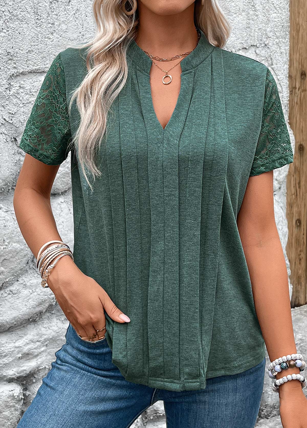 Green Pleated Short Sleeve Split Neck T Shirt | picture 
