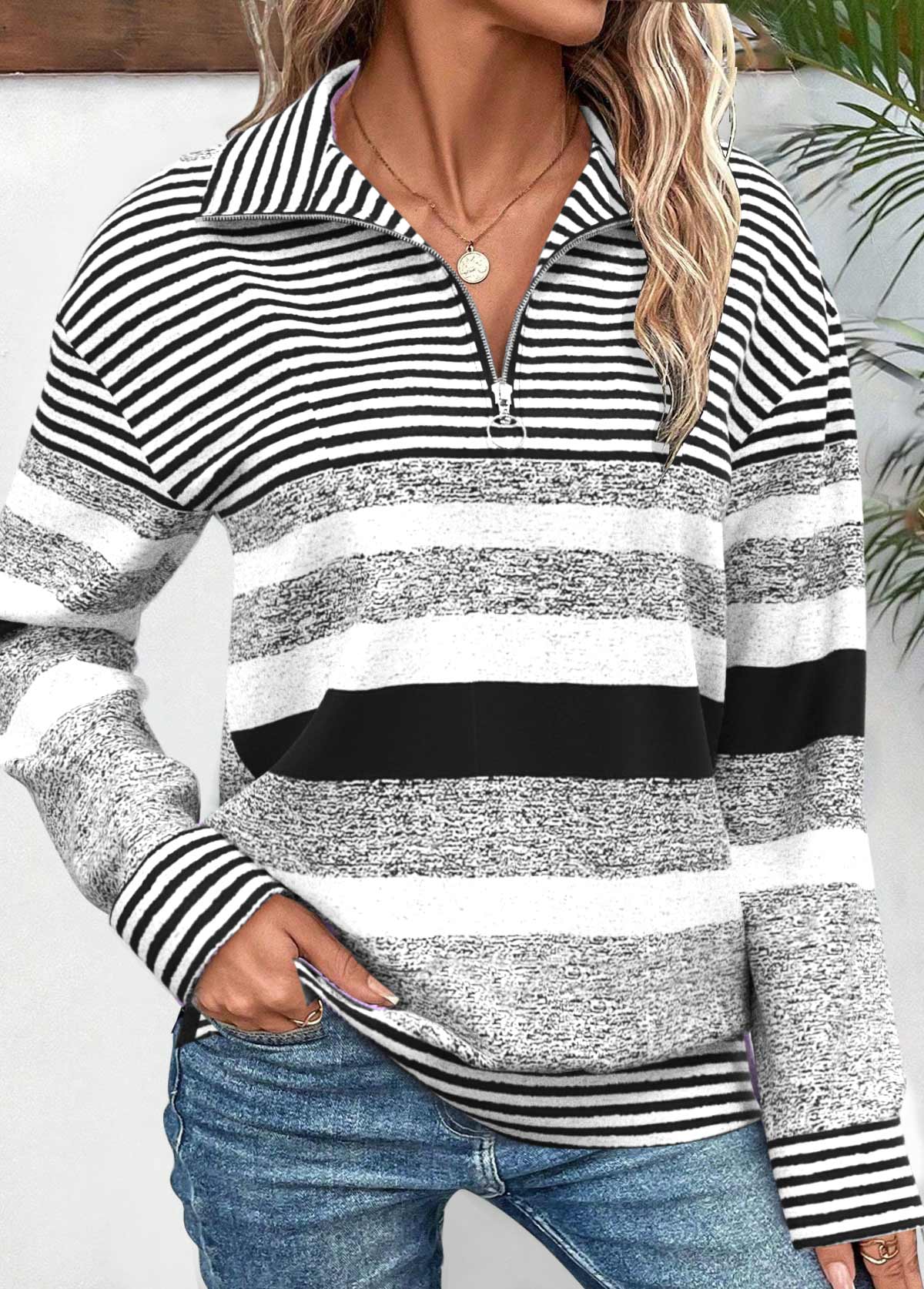 Black Circular Ring Plus Size Striped Long Sleeve Sweatshirt | picture 