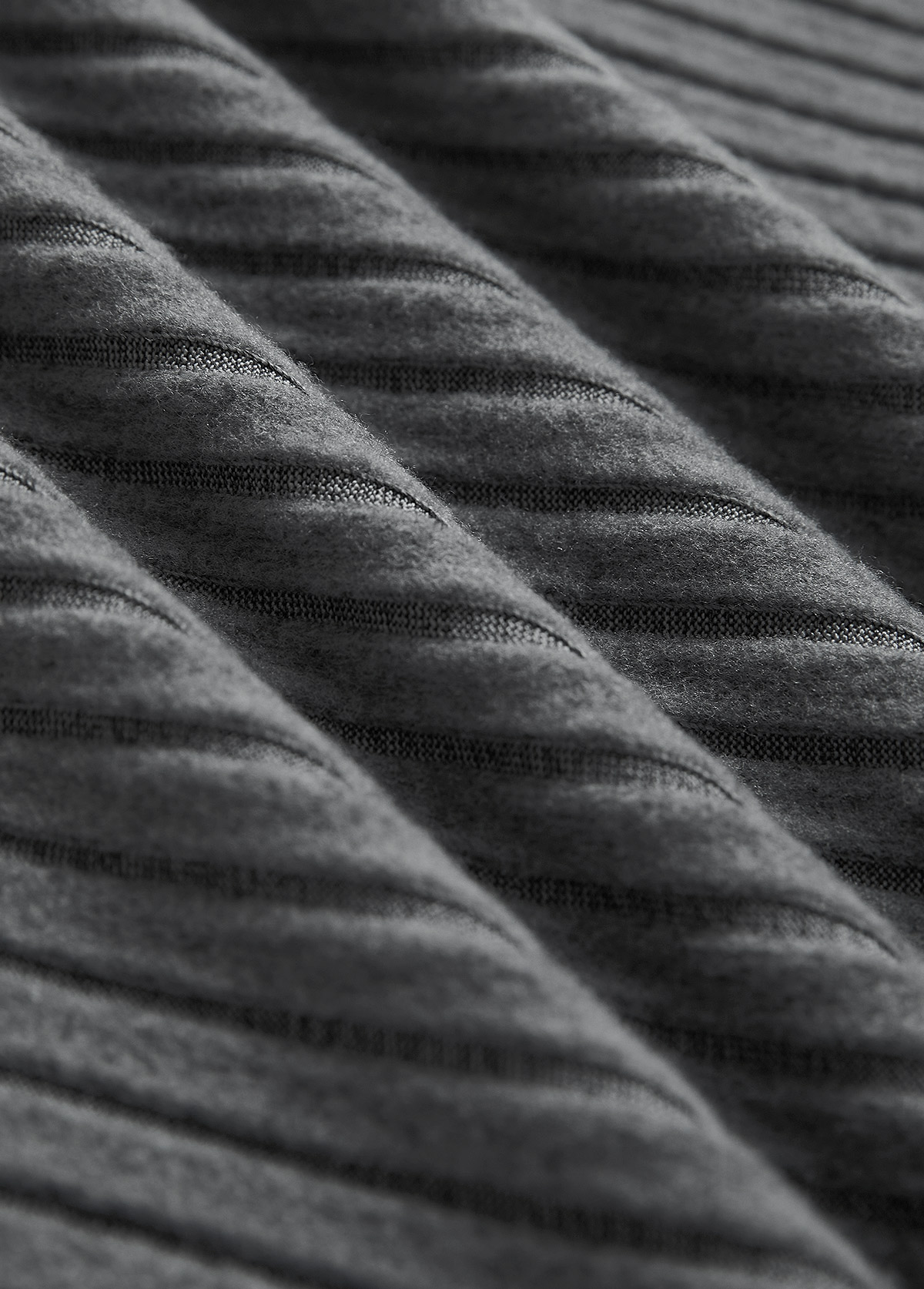 Grey Circular Ring Plus Size Striped Long Sleeve Sweatshirt | picture 