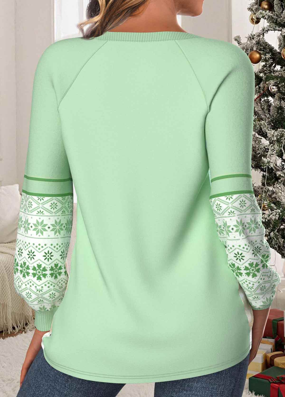 Christmas Light Green Patchwork Long Sleeve Round Neck Sweatshirt | picture 