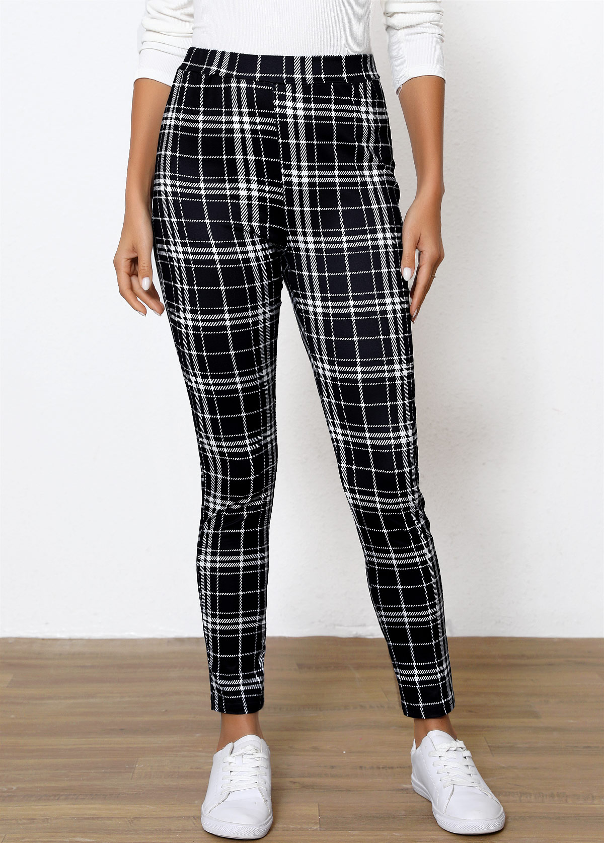 Black Plaid High Waisted Ankle Length Elastic Waist Leggings | picture 