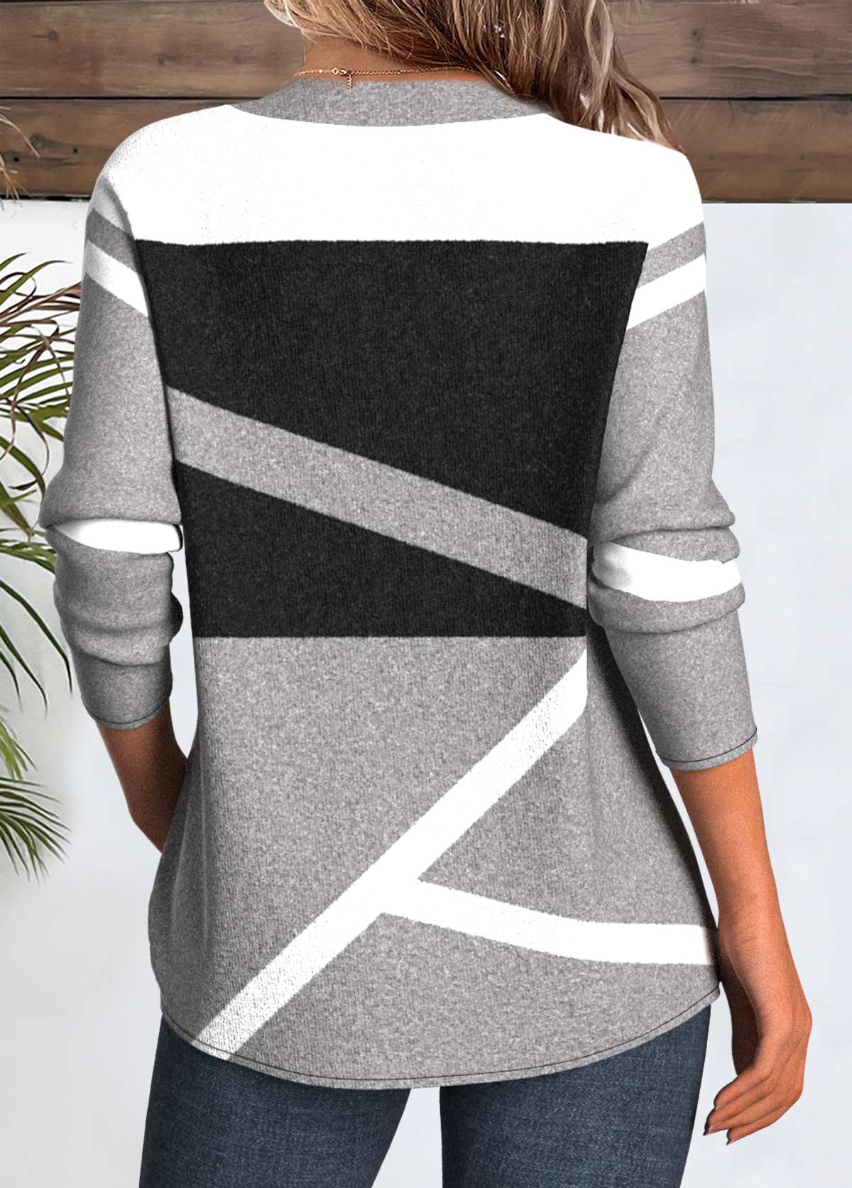 Plus Size Grey Patchwork Geometric Print T Shirt | picture 