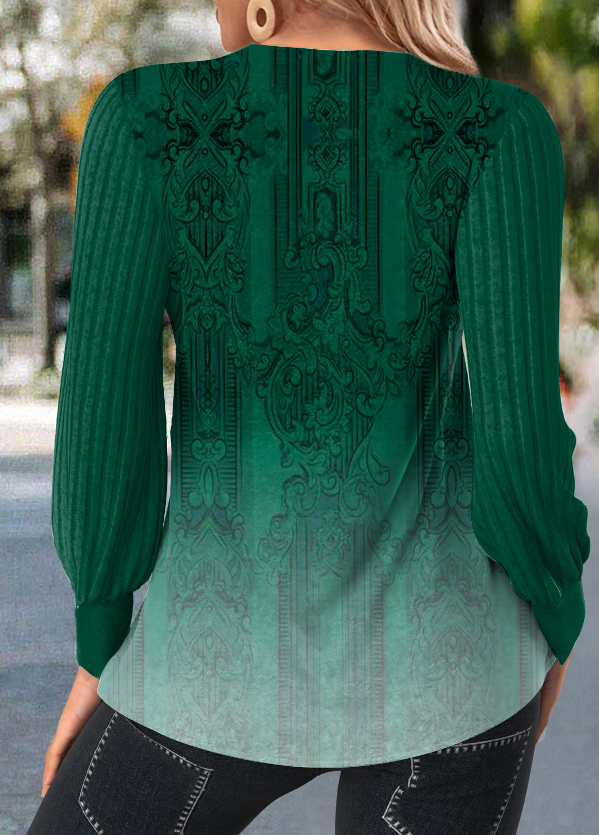 Green Patchwork Ombre Long Sleeve V Neck T Shirt | picture 