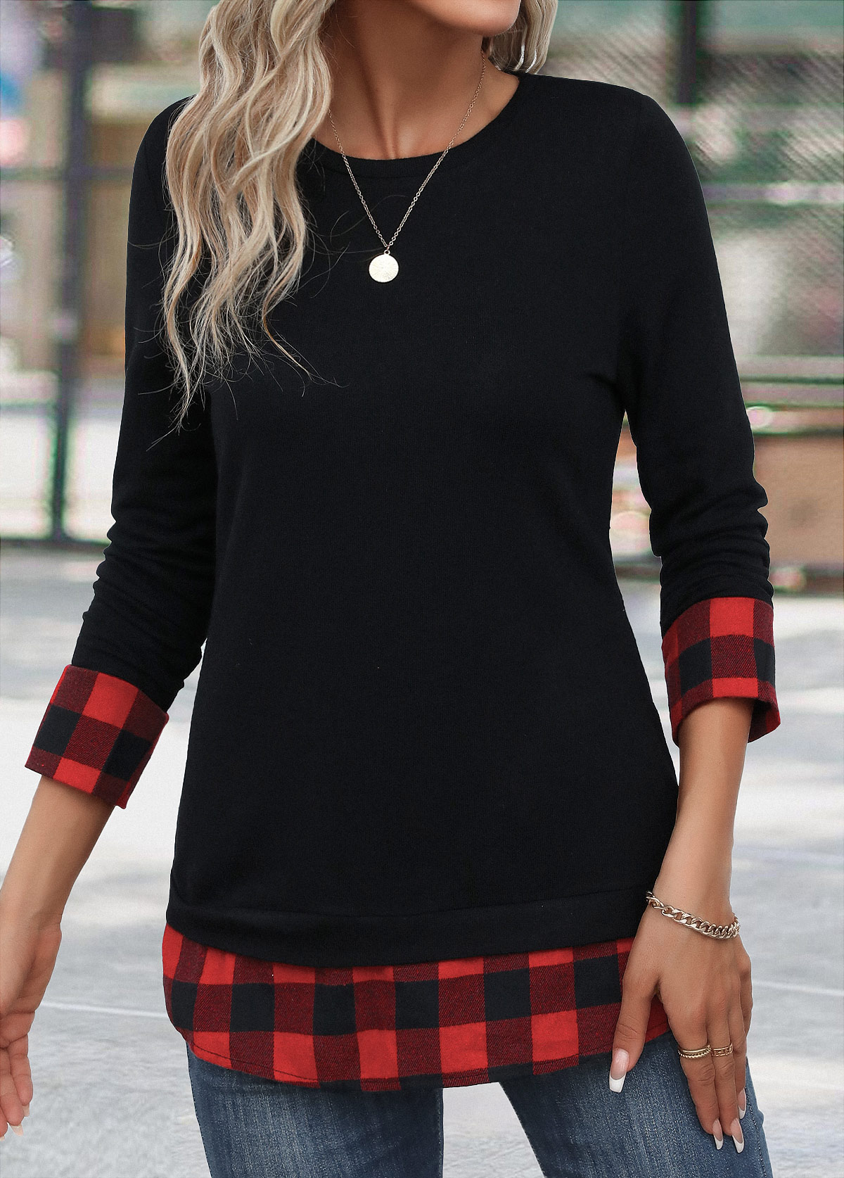 Red Patchwork Plaid Long Sleeve Round Neck T Shirt | picture 