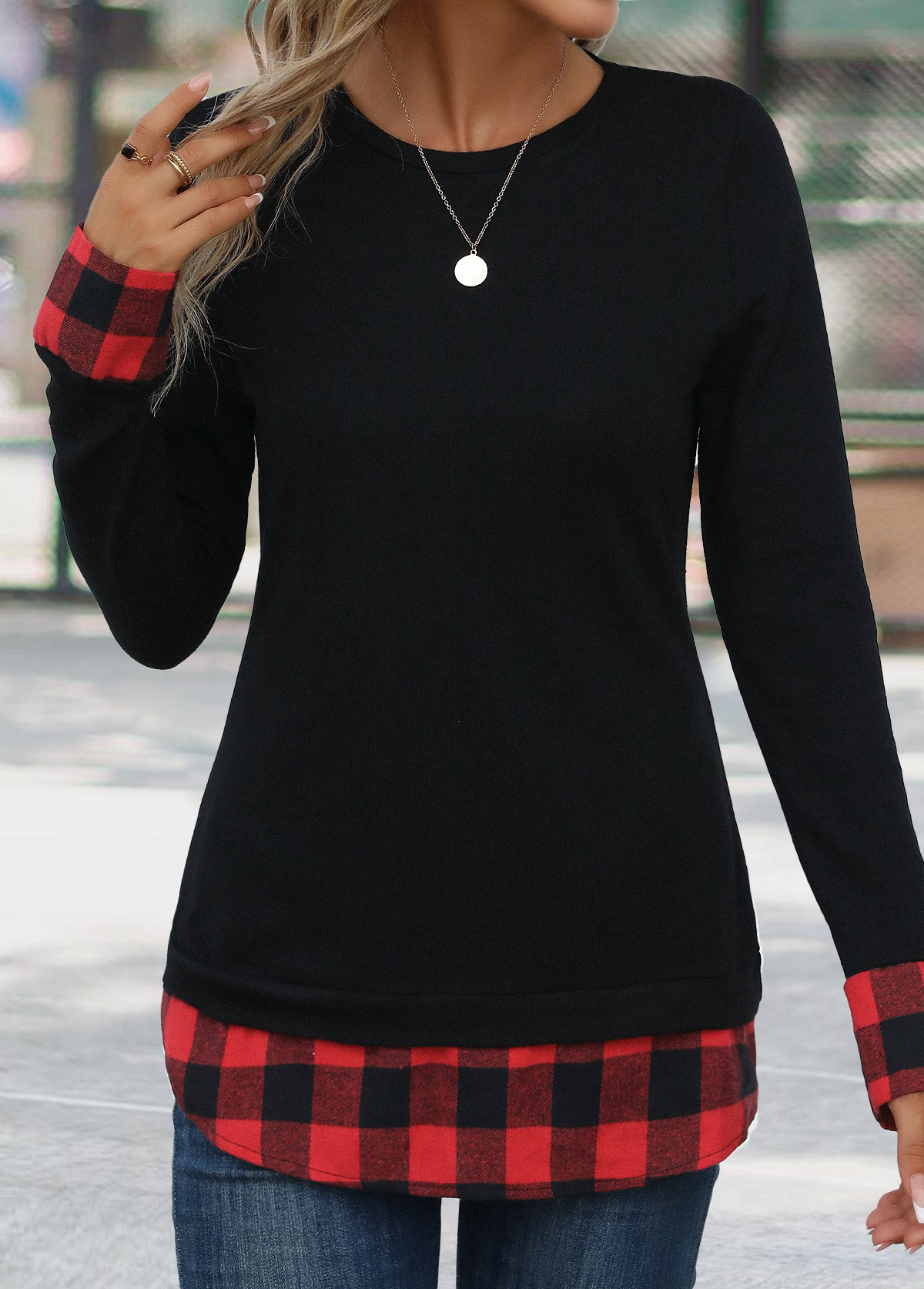 Red Patchwork Plaid Long Sleeve Round Neck T Shirt | picture 