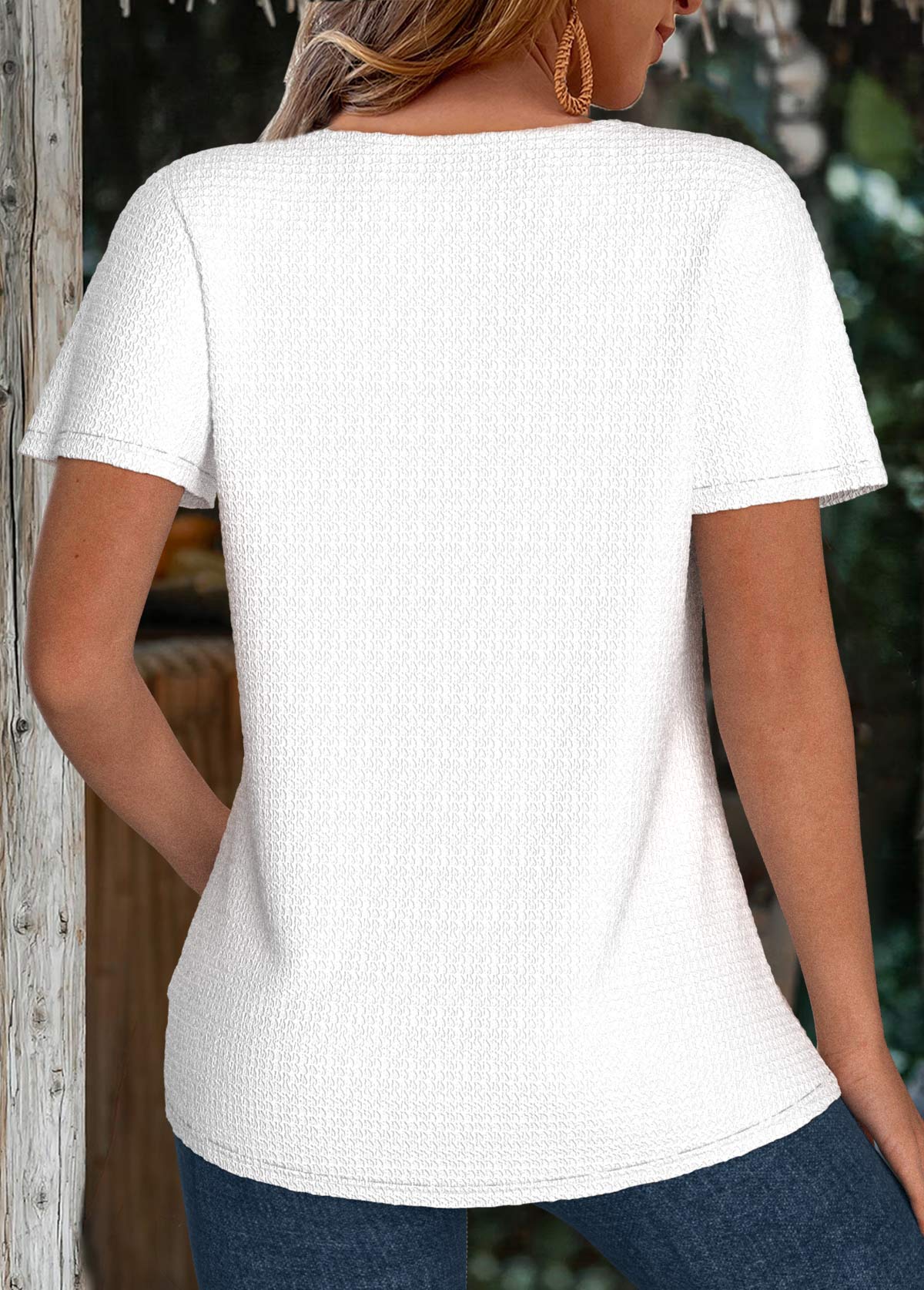 White Short Sleeve Round Neck T Shirt | picture 