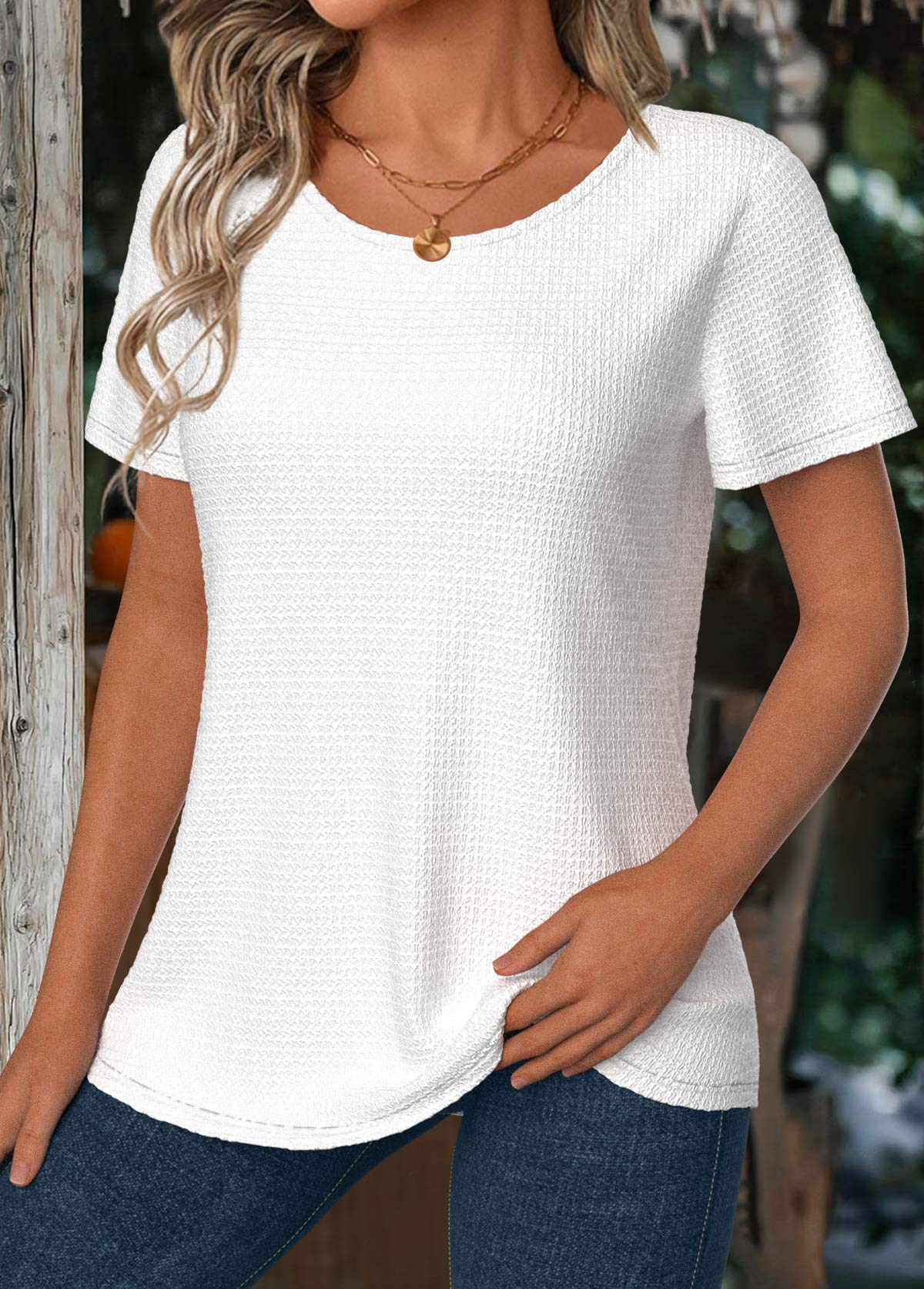 White Short Sleeve Round Neck T Shirt | picture 