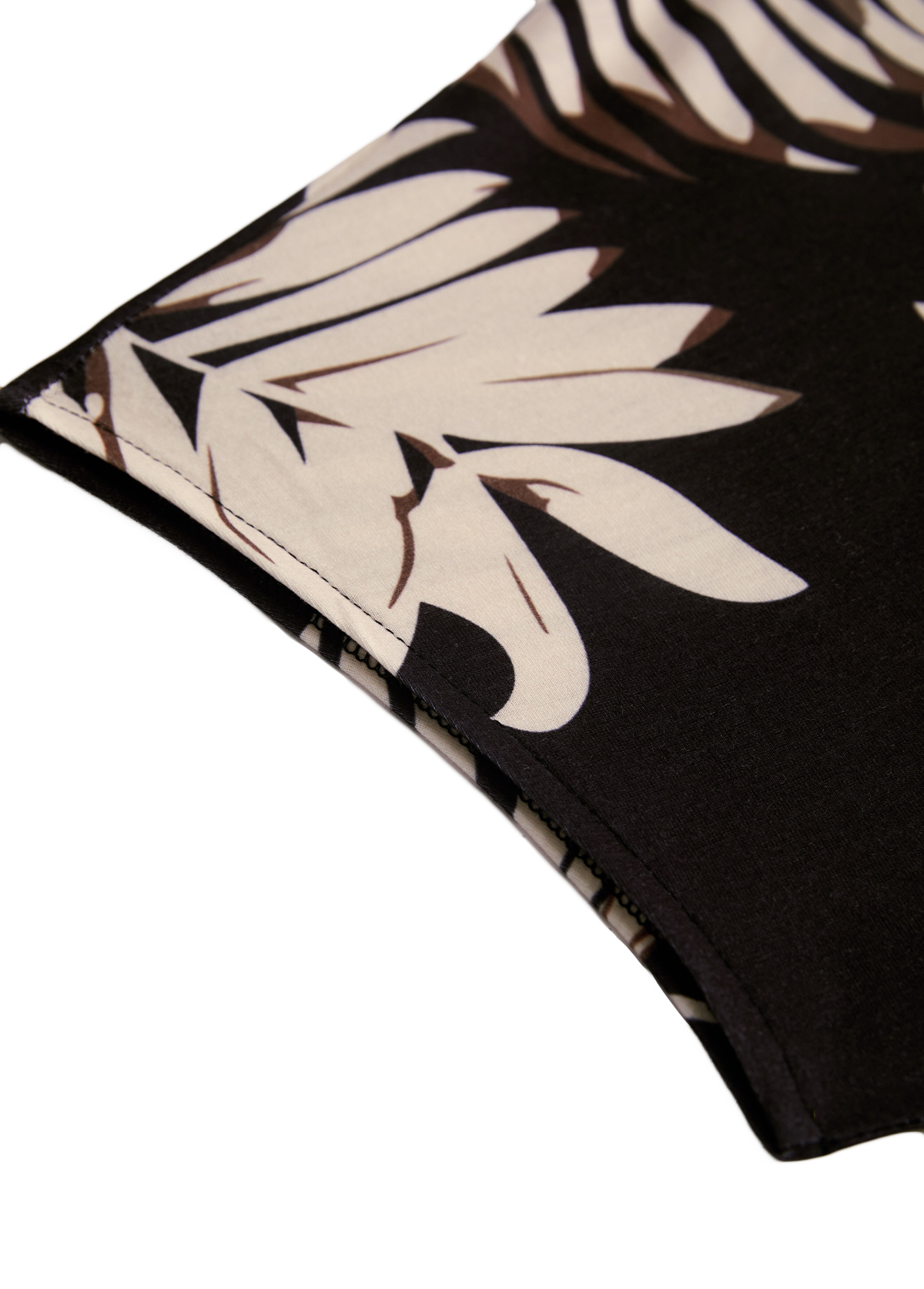 Black Tummy Coverage Tropical Plants Print Short Dress | picture 