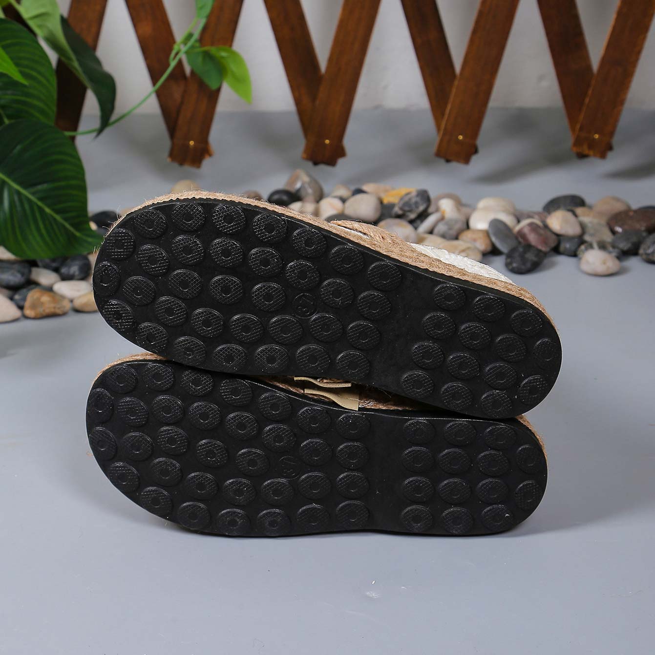 Beige Canvas Detail Closed Toe Falt | picture 