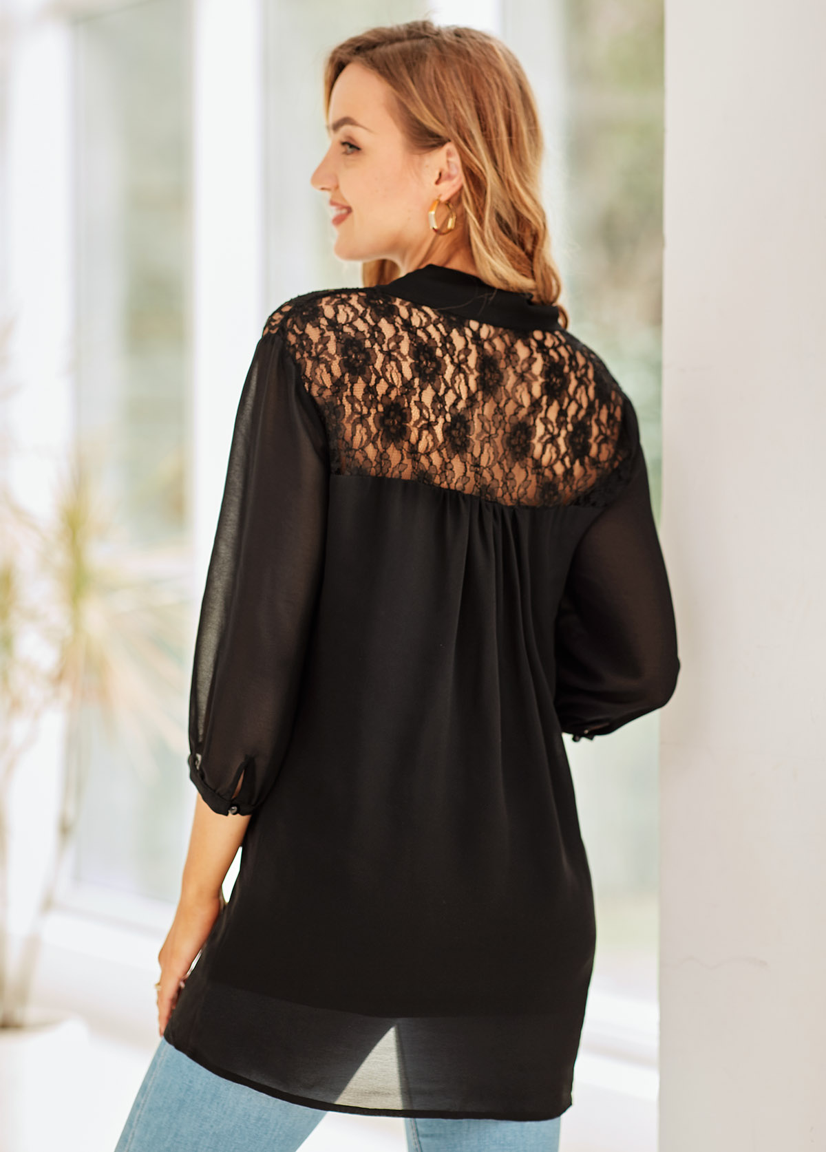 Tie Neck Lace Stitching 3/4 Sleeve Blouse | picture 2