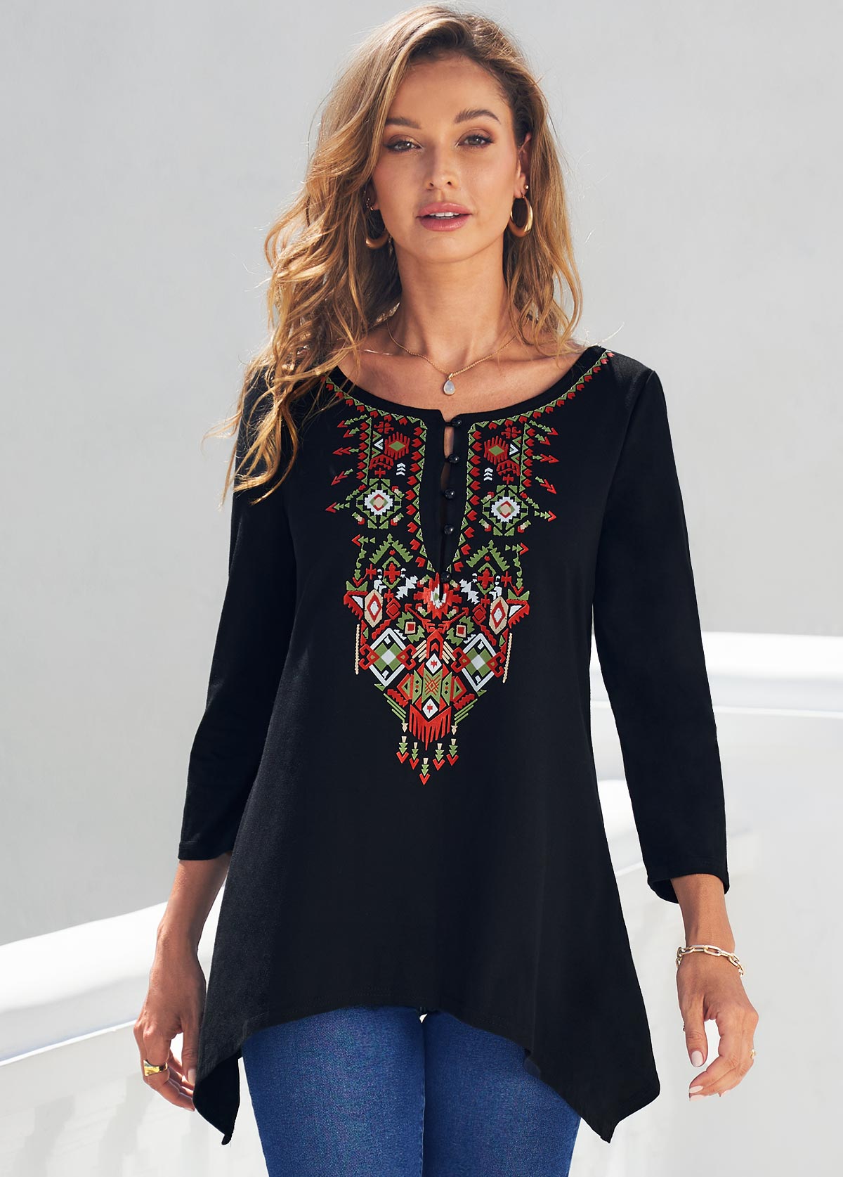 Tribal Print Black Asymmetric Hem T Shirt | picture 