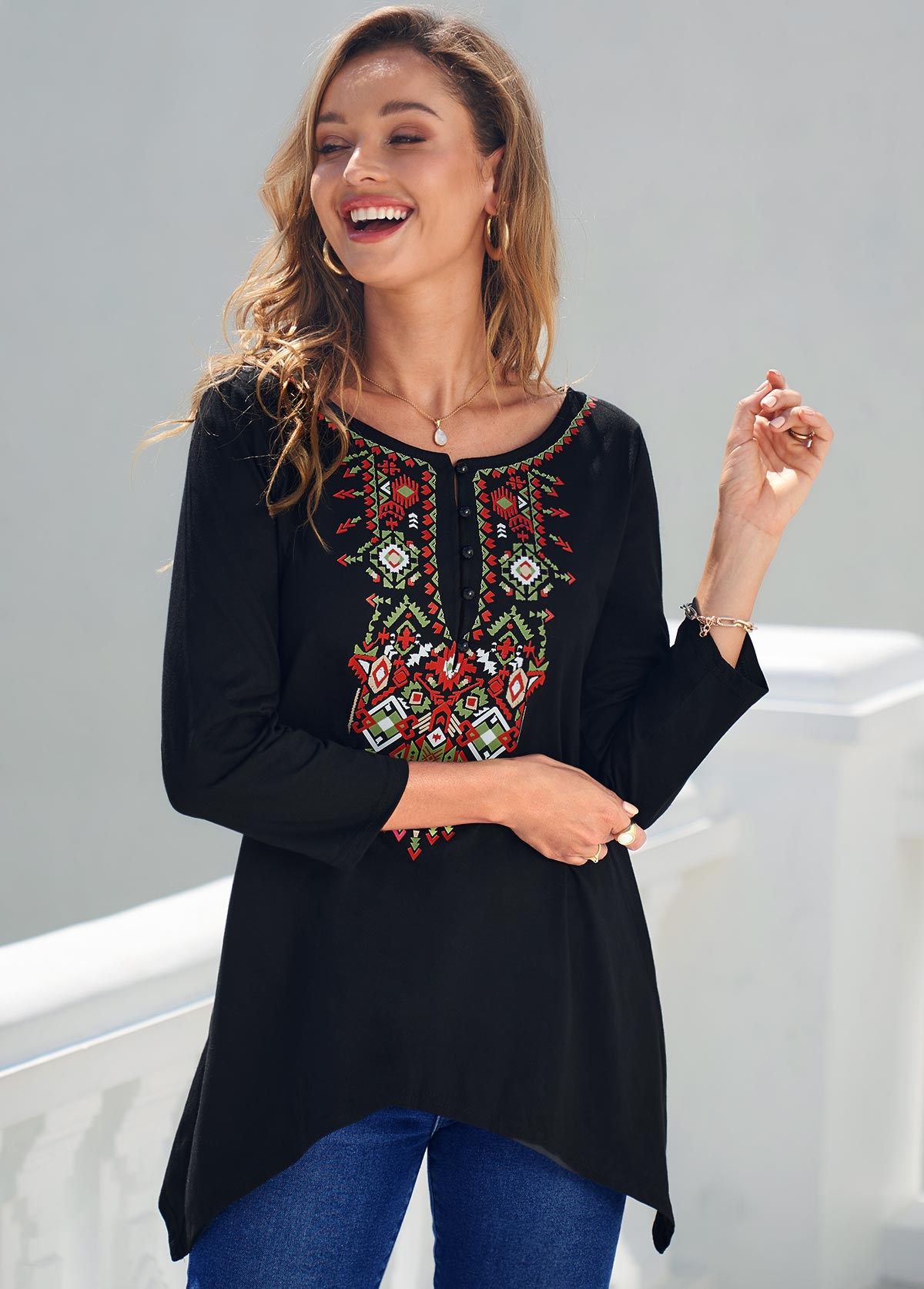 Tribal Print Black Asymmetric Hem T Shirt | picture 