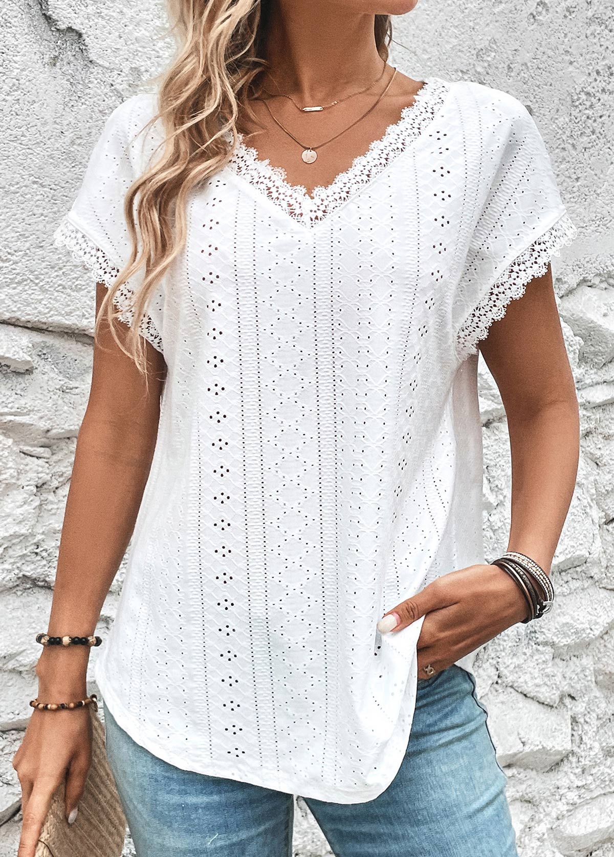 White Lace Short Sleeve V Neck T Shirt | picture 