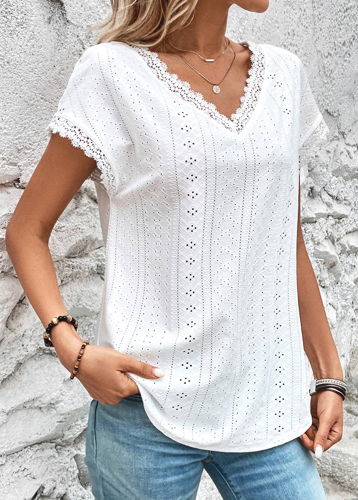 White Lace Short Sleeve V Neck T Shirt | picture 