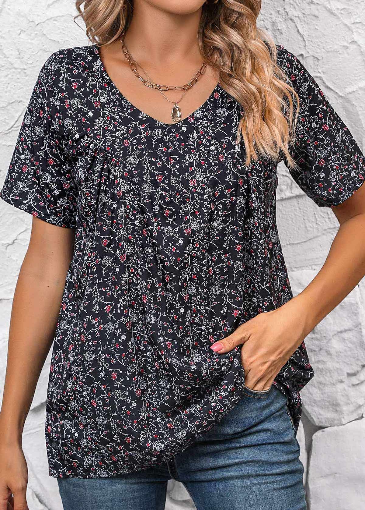 Black Ruched Ditsy Floral Print Short Sleeve Blouse | picture 