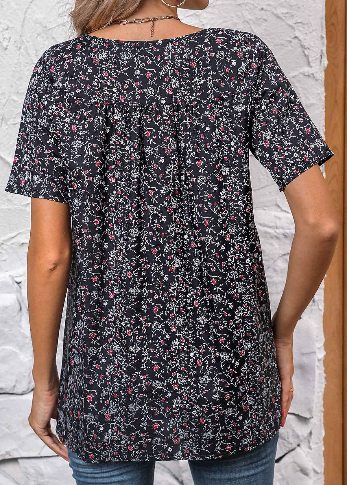 Black Ruched Ditsy Floral Print Short Sleeve Blouse | picture 