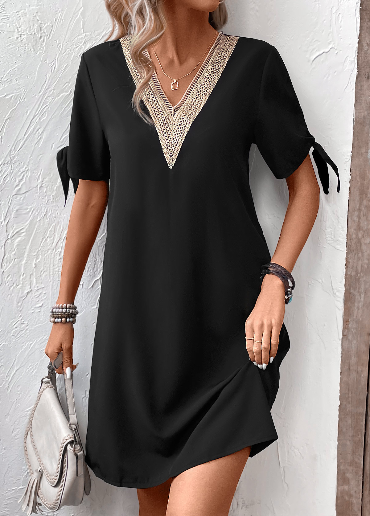 Black Patchwork Short V Neck Shift Dress | picture 5