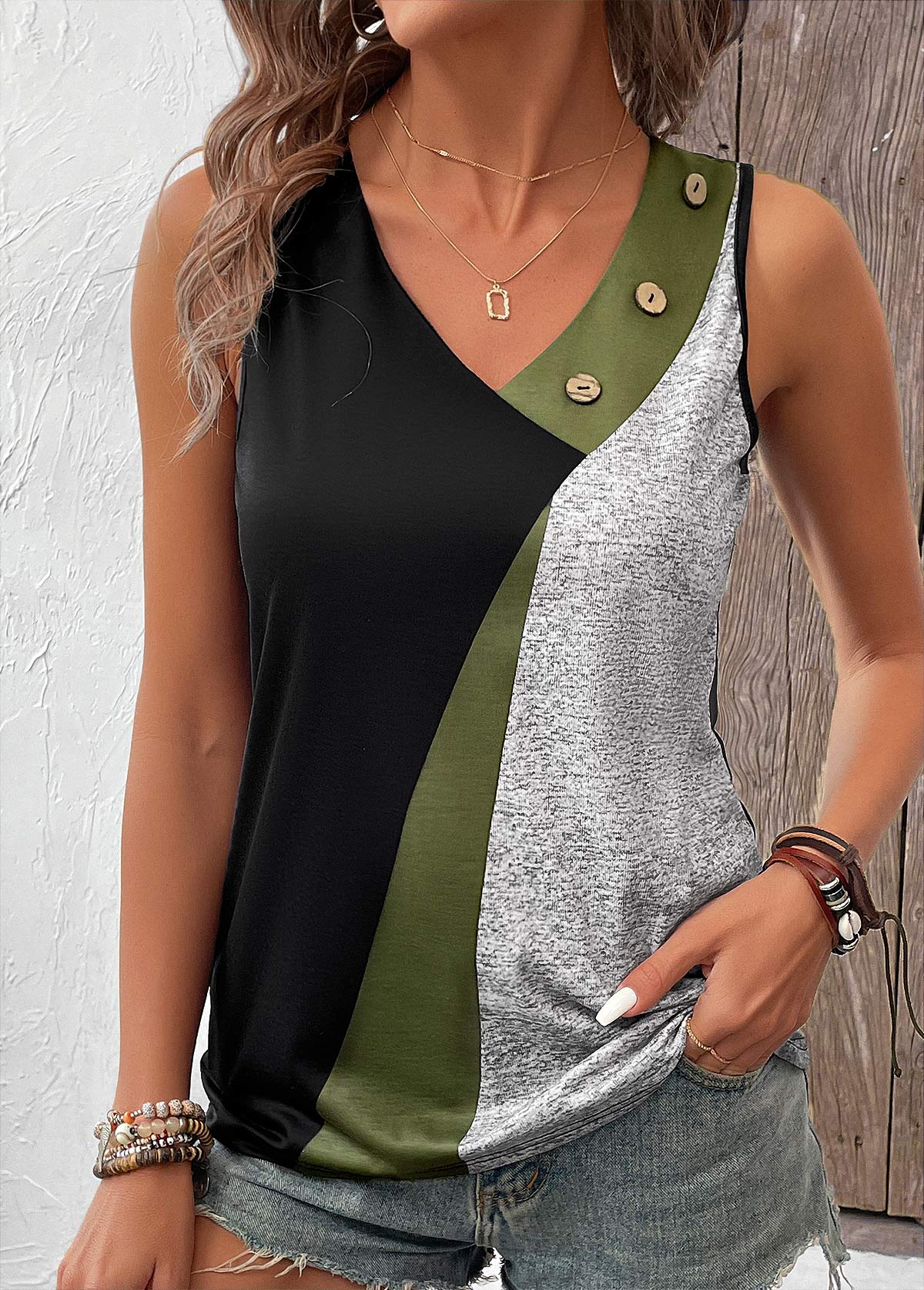 Black Button Geometric Print Sleeveless V Neck Tank Top | picture 