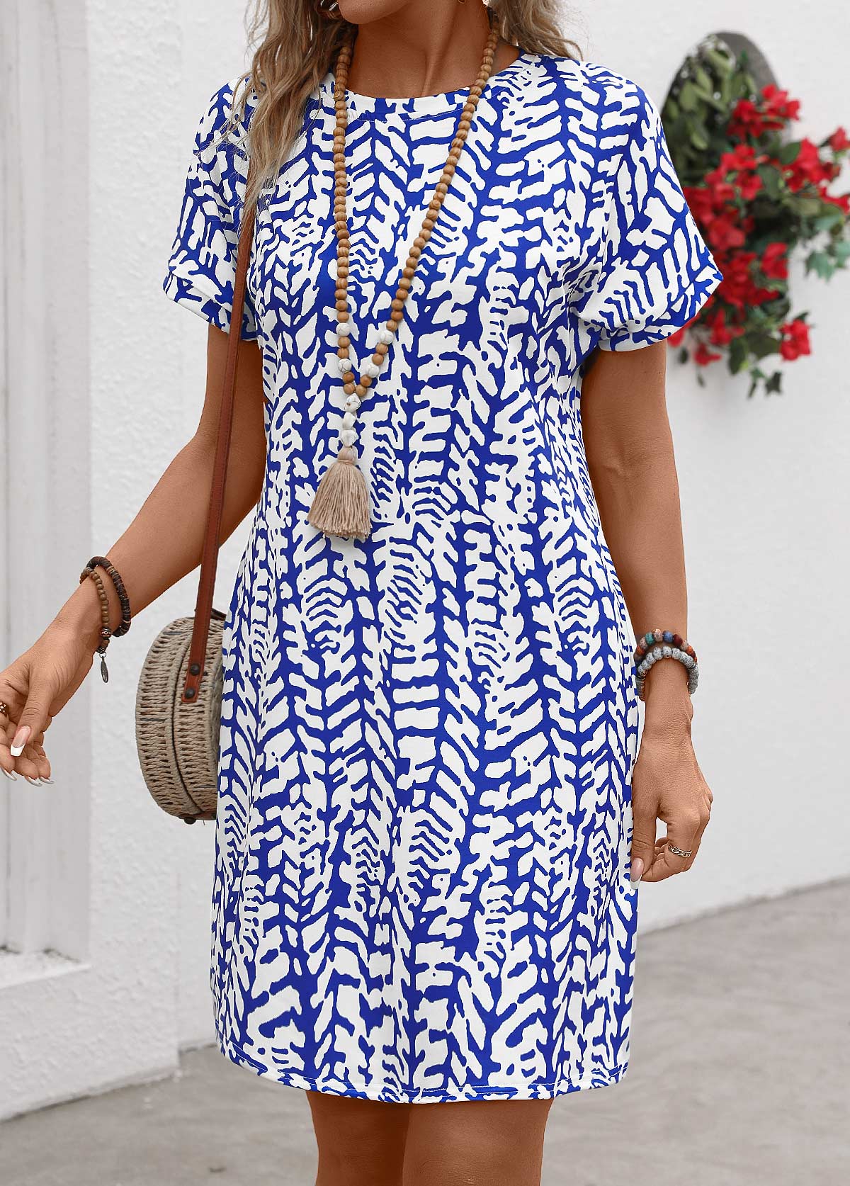 Dark Blue Pocket Graffiti Print Short Sleeve Shift Dress | picture 