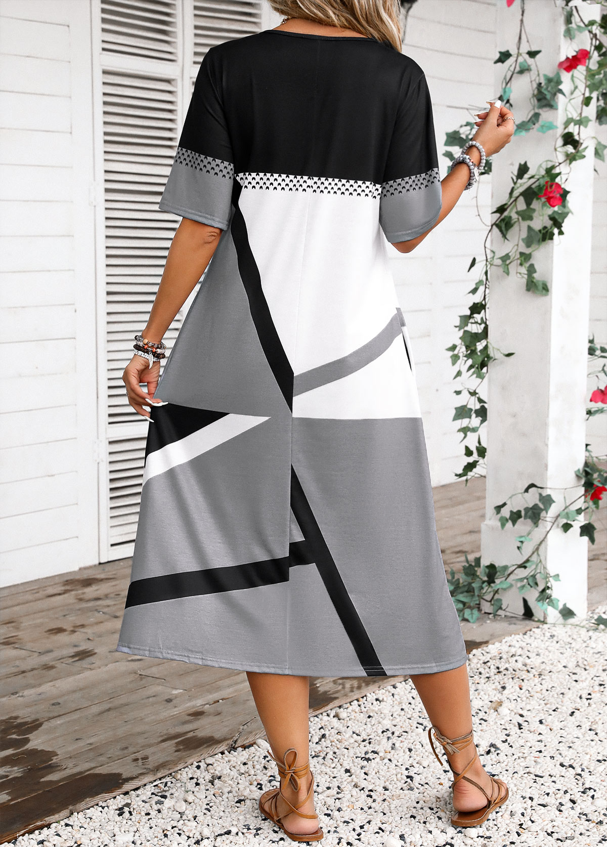 Dark Grey Button Geometric Print Half Sleeve Dress | picture 