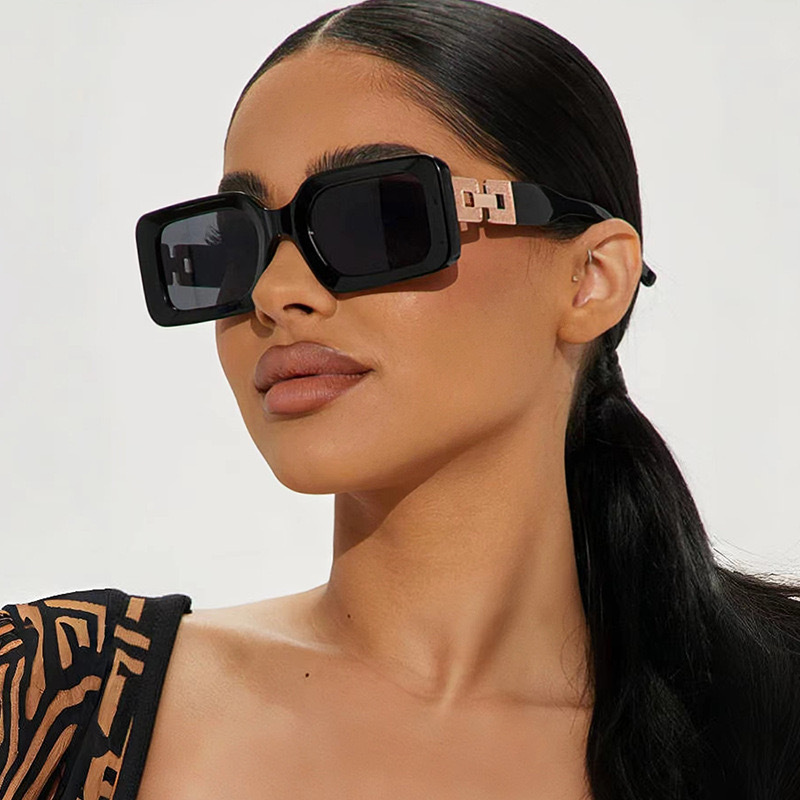 Black Plastic Patchwork Square Design Sunglasses | picture 