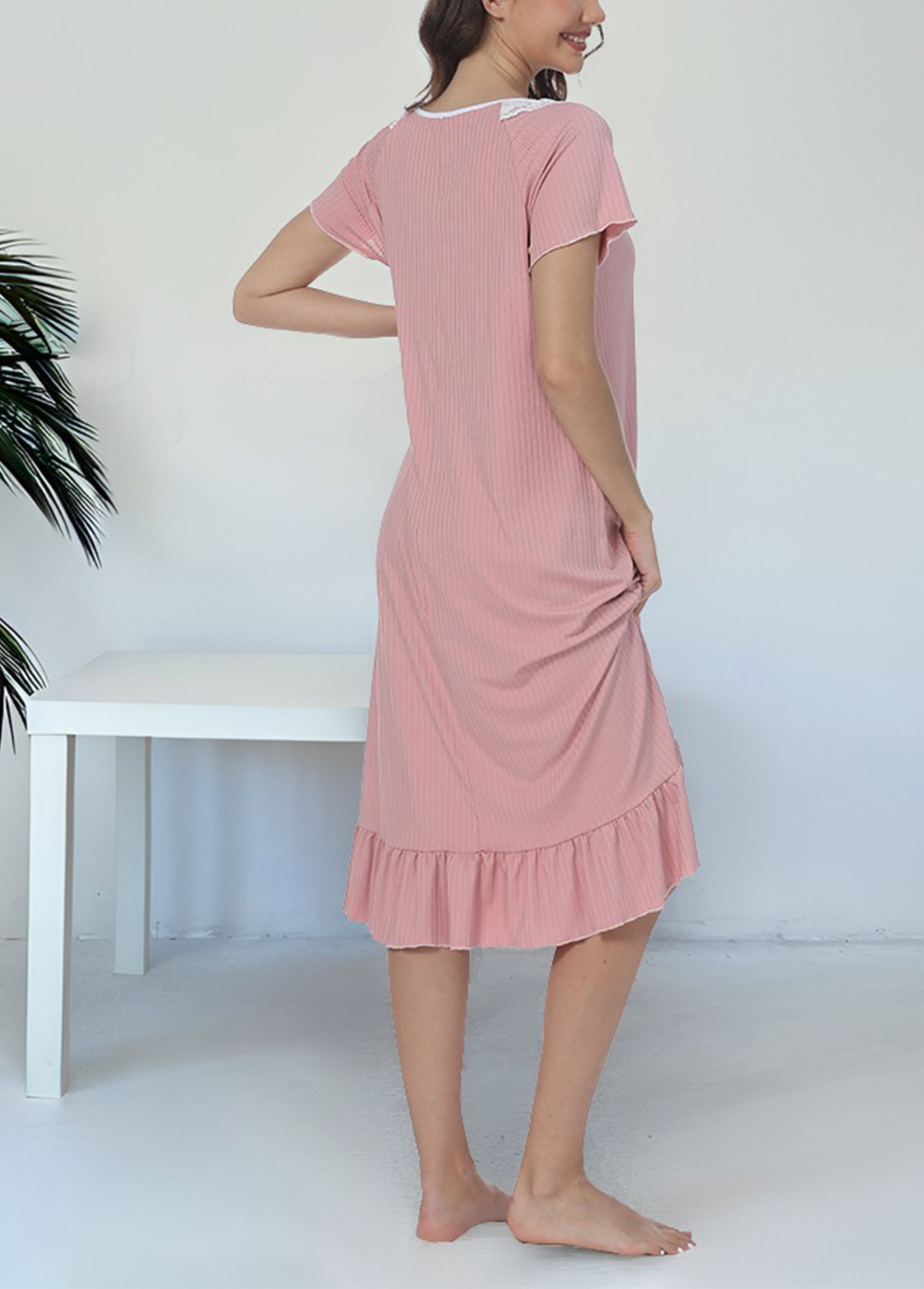 Light Pink Short Sleeve Round Neck Nightdress | picture 