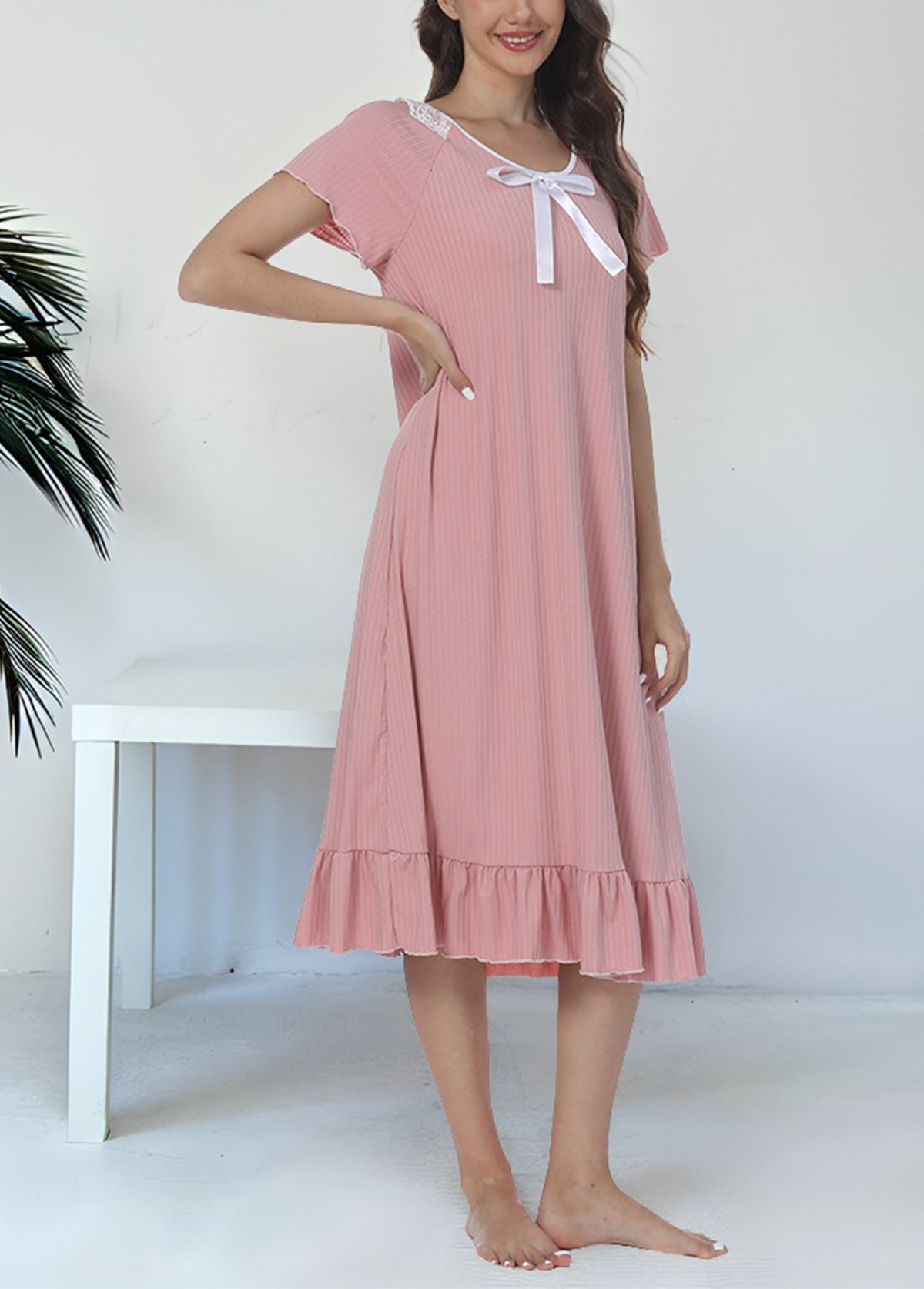 Light Pink Short Sleeve Round Neck Nightdress | picture 