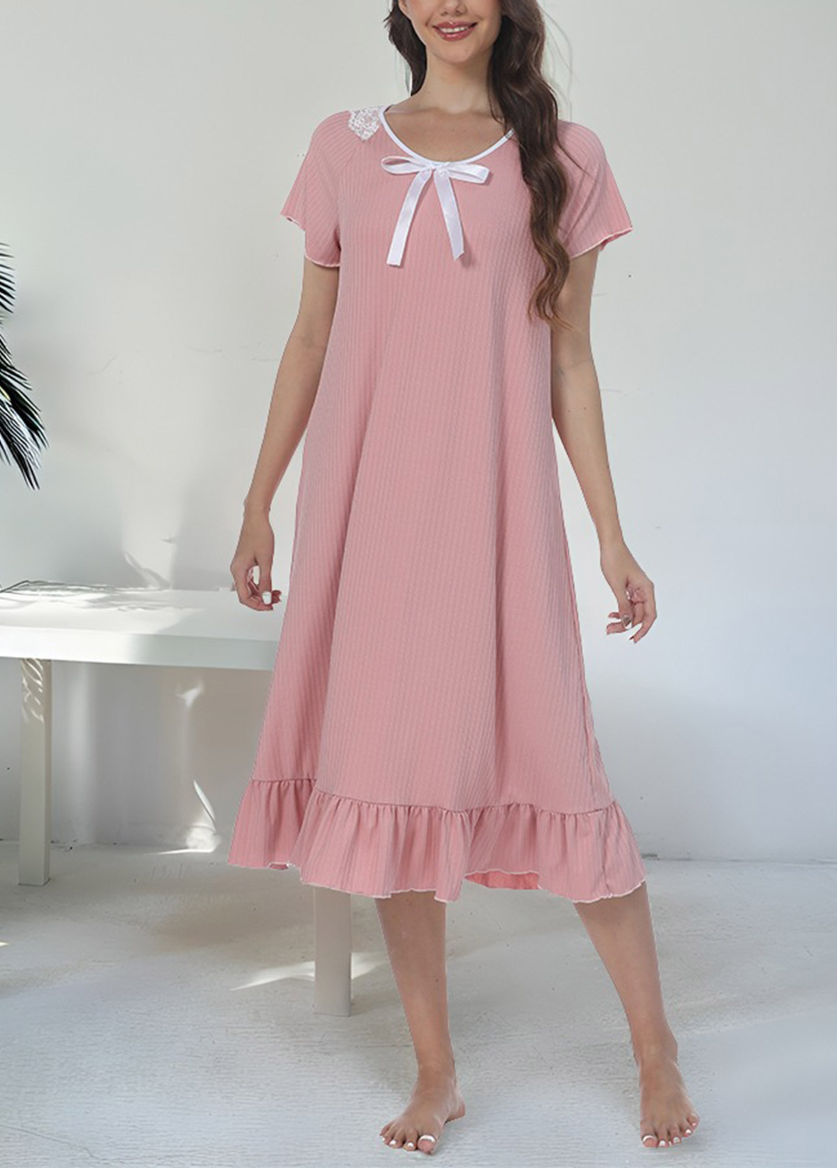 Light Pink Short Sleeve Round Neck Nightdress | picture 