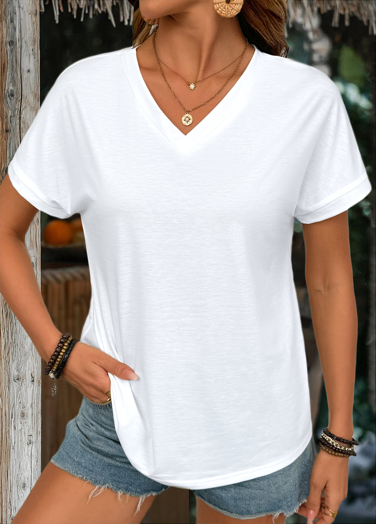 White Short Sleeve V Neck T Shirt | picture 