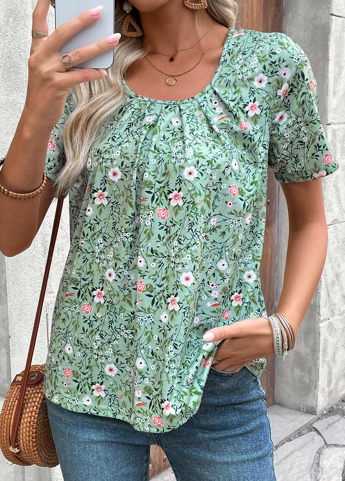 Green Shirred Ditsy Floral Print Short Sleeve T Shirt | picture 
