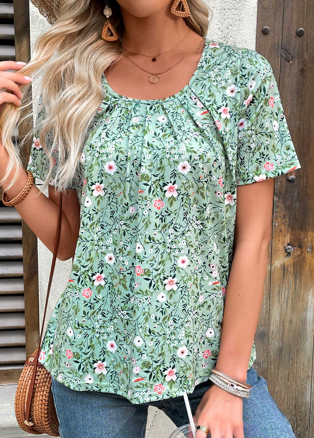 Green Shirred Ditsy Floral Print Short Sleeve T Shirt | picture 