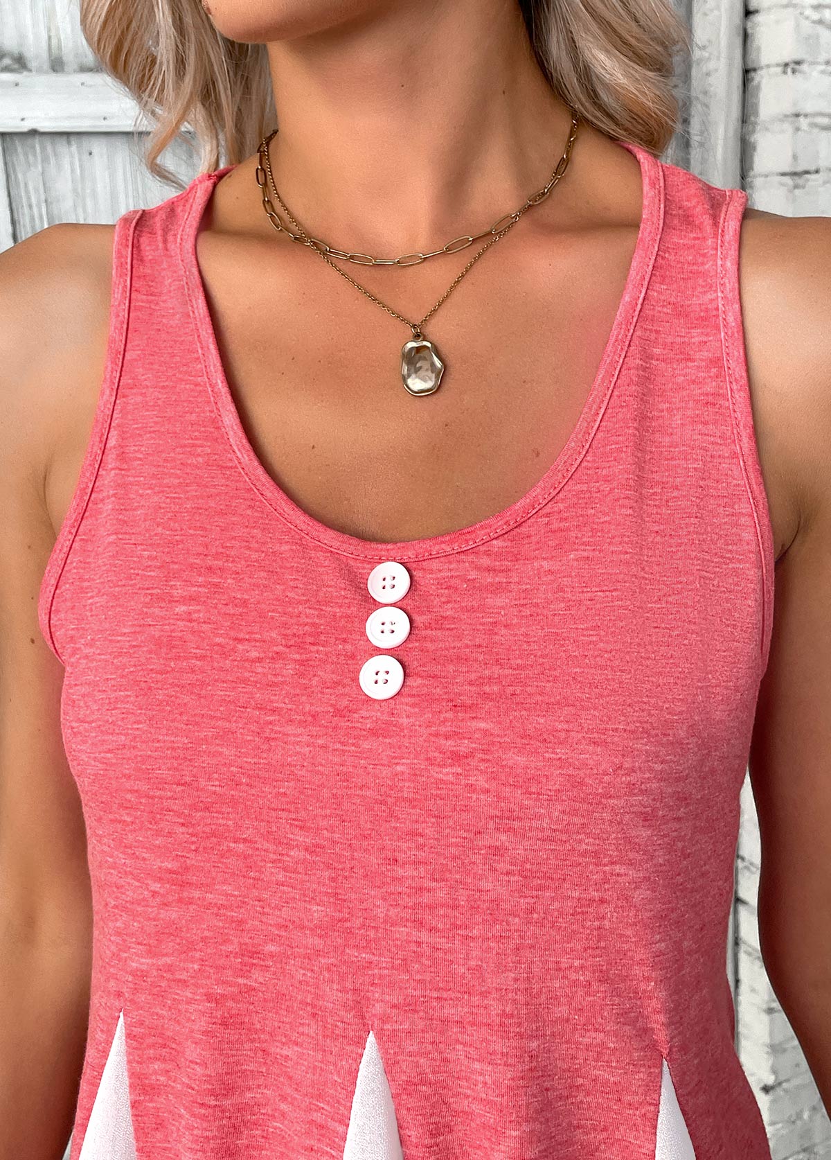 Peach Red Insert Sleeveless Scoop Neck Tank Top | picture 