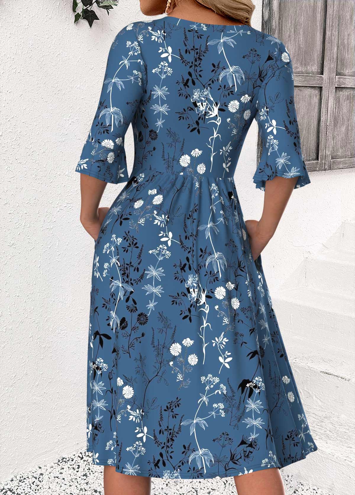 Peacock Blue Floral Print 3/4 Sleeve Round Neck Dress | picture 