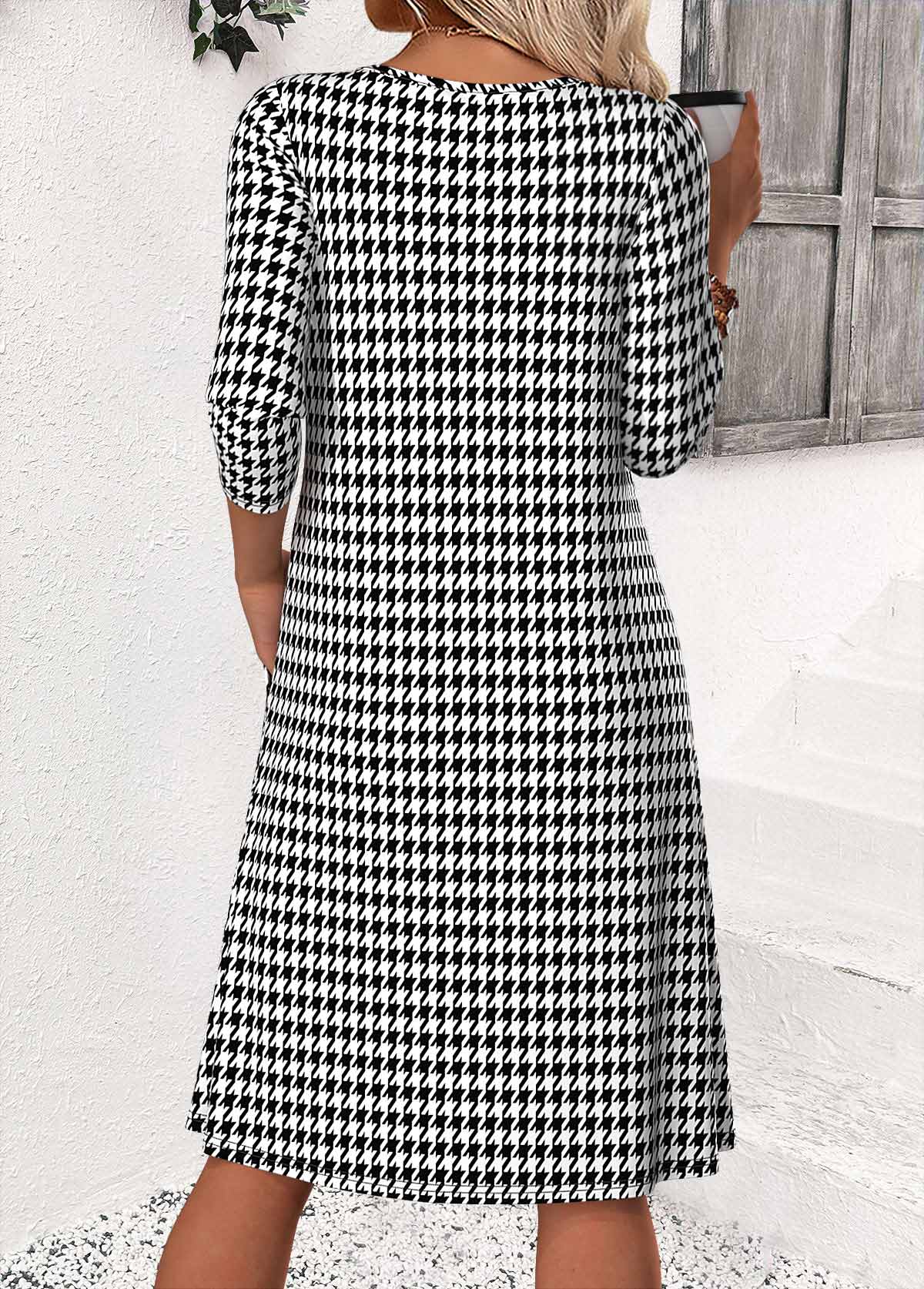 Black Plaid 3/4 Sleeve Round Neck Dress | picture 