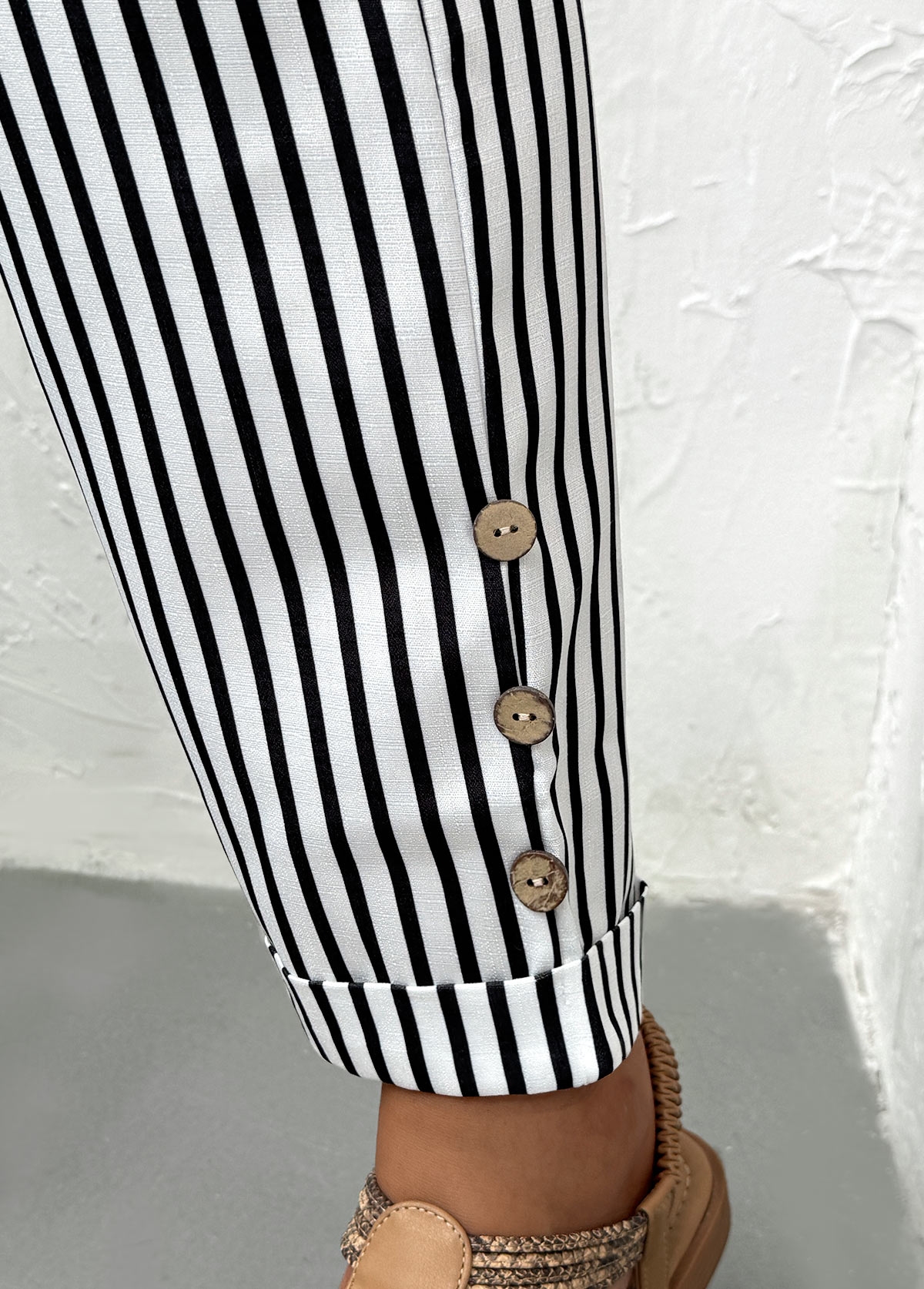 Black Pocket Striped Straight Leg Elastic Waist Pants | picture 